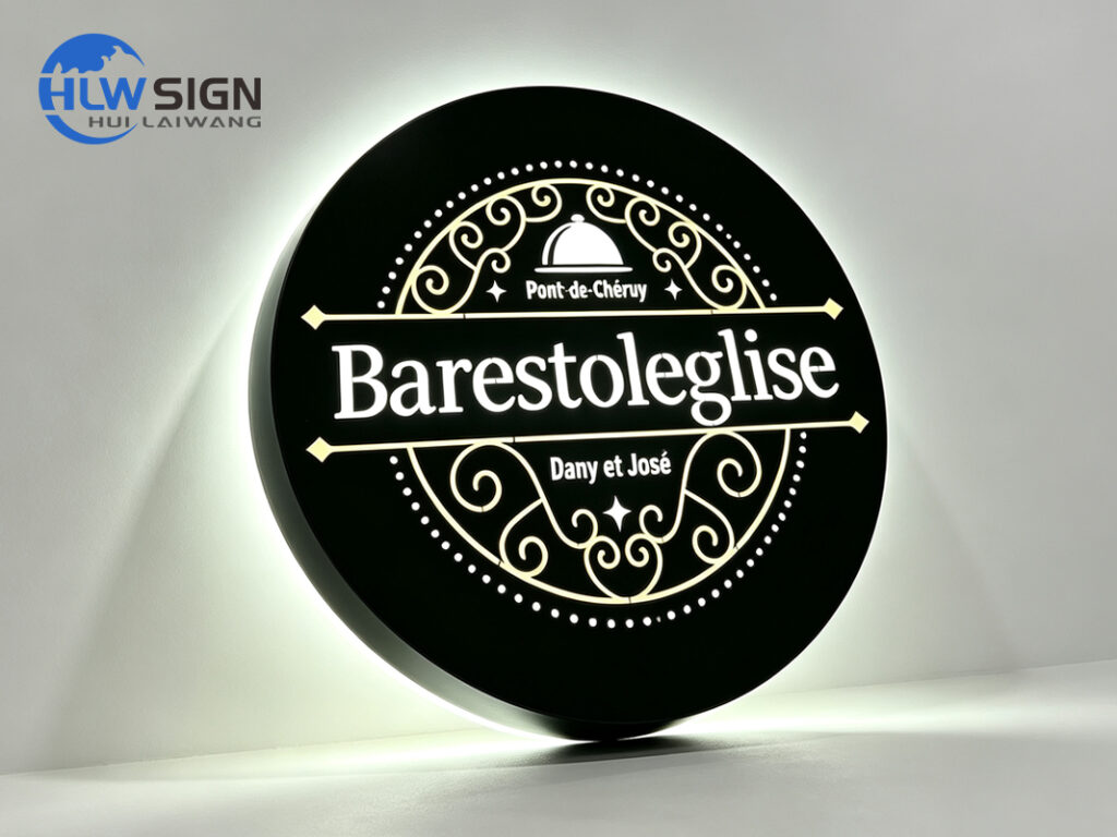 Hanging double-sided light box for retail and exhibition use